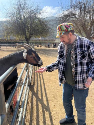 Bates-Nut-Farm-01-25-3