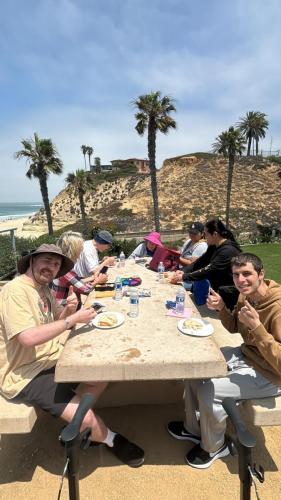 Lunch-by-the-beach
